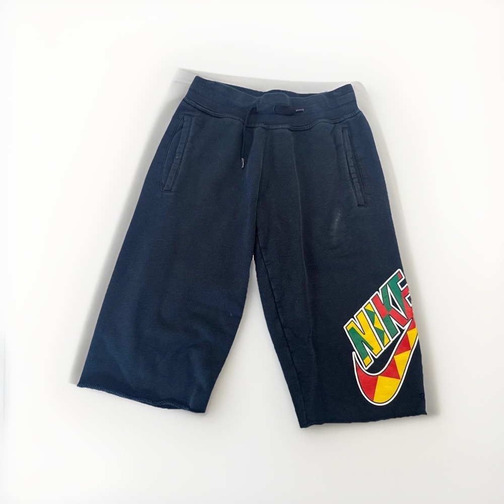 Nike Air Mens Black Graphic Fleece Sweat Shorts Size S Rasta Colors Raw Hem